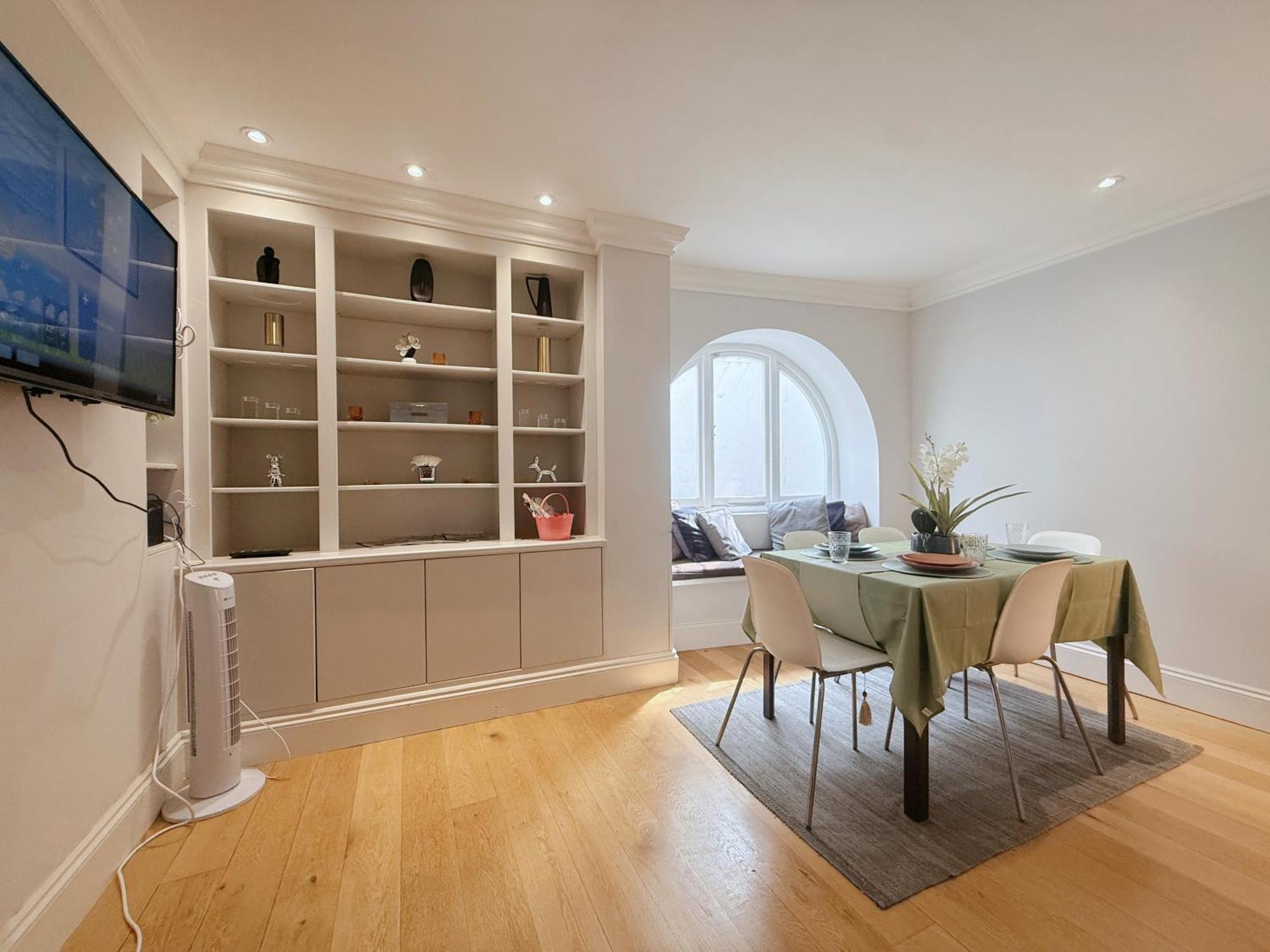 Spacious And Cosy 3Brs 5F House In Heart Of ลอนดอน ภายนอก รูปภาพ