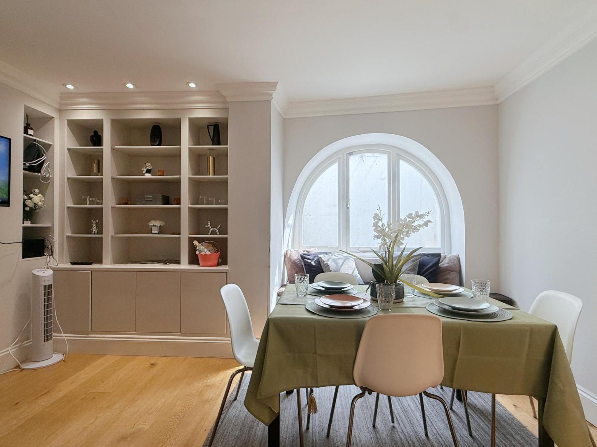 Spacious And Cosy 3Brs 5F House In Heart Of ลอนดอน ภายนอก รูปภาพ
