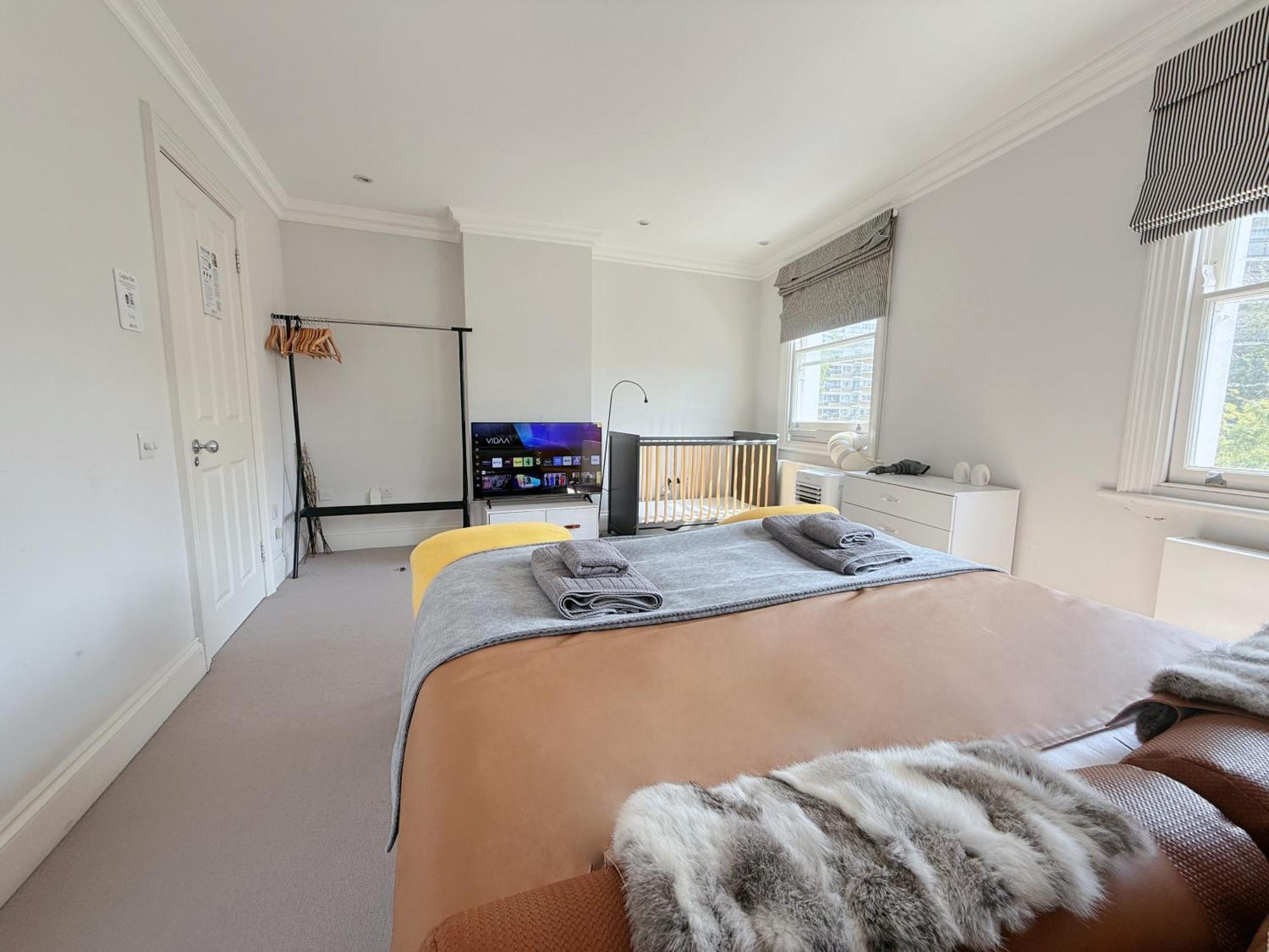 Spacious And Cosy 3Brs 5F House In Heart Of ลอนดอน ภายนอก รูปภาพ