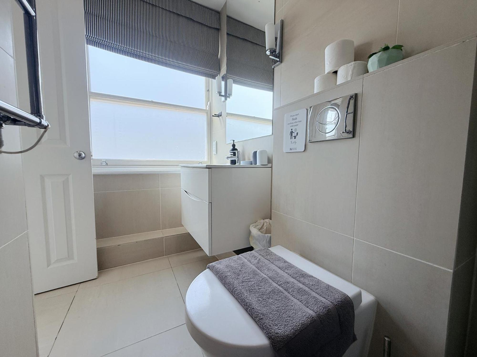 Spacious And Cosy 3Brs 5F House In Heart Of ลอนดอน ภายนอก รูปภาพ