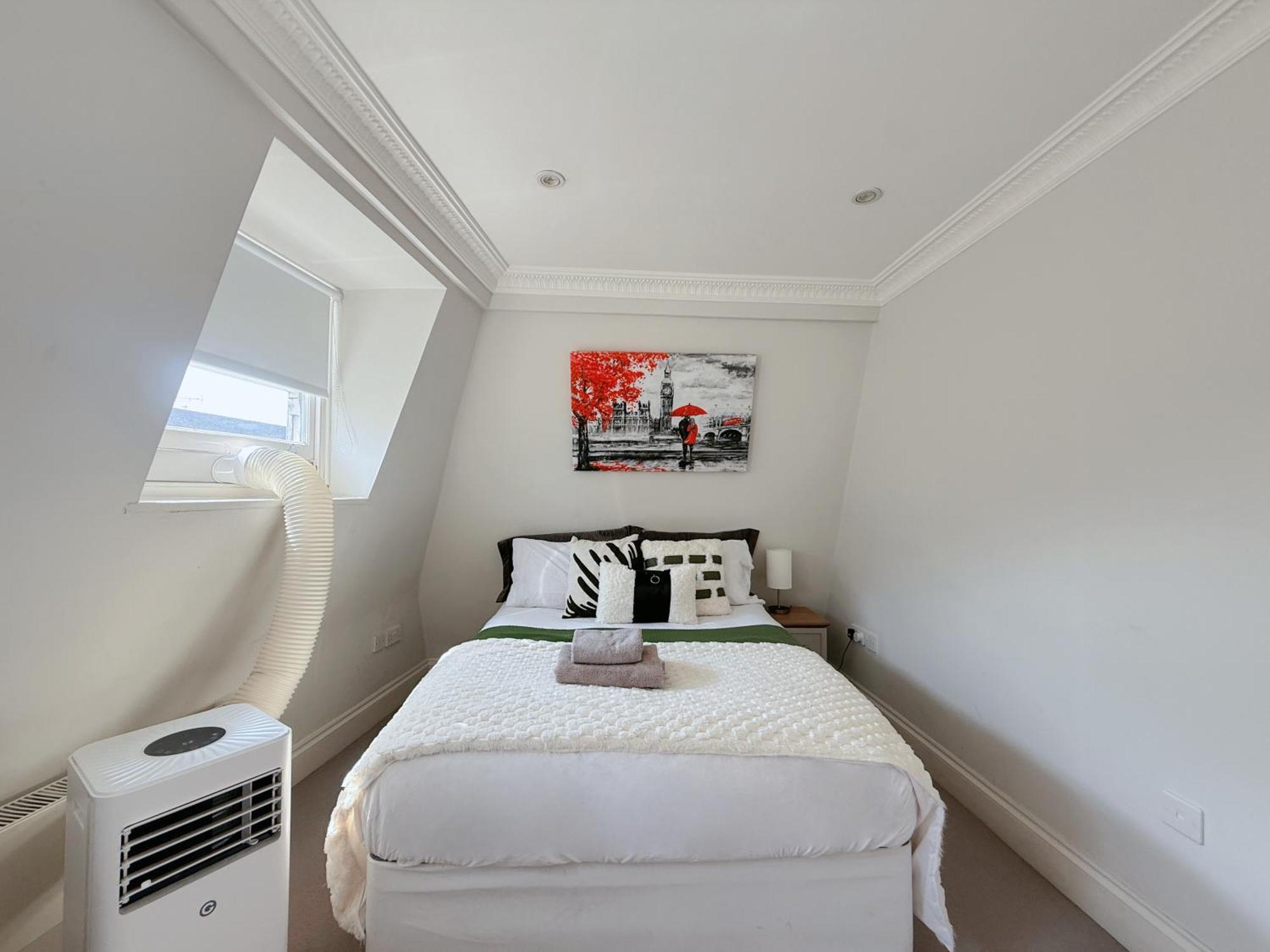 Spacious And Cosy 3Brs 5F House In Heart Of ลอนดอน ภายนอก รูปภาพ